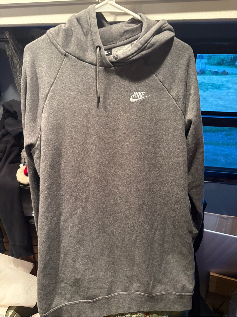 Nike men’s size S hoodie Pullover Sweatshirt